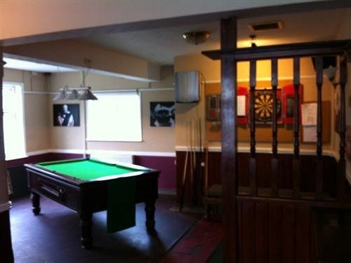 Апартаменты Holroyd Arms Гильдфорд Экстерьер фото