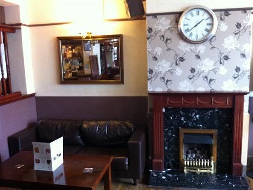 Апартаменты Holroyd Arms Гильдфорд Экстерьер фото